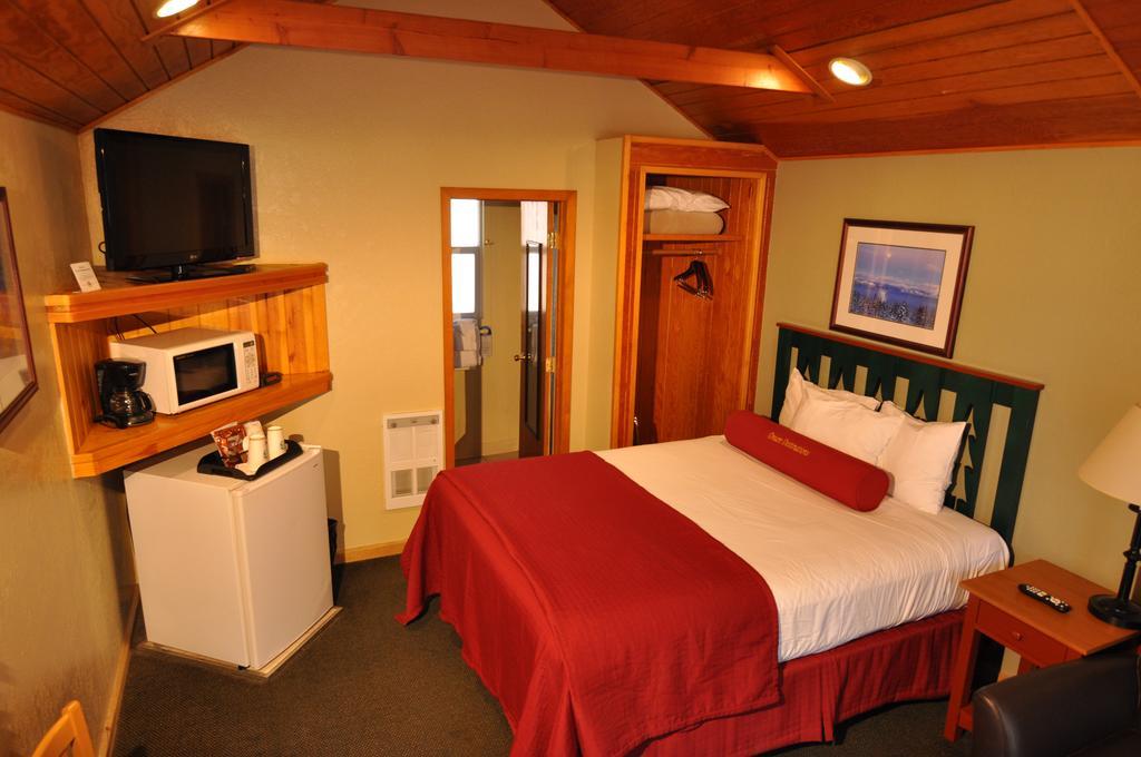 The Cabins At Zephyr Cove 호텔 외부 사진