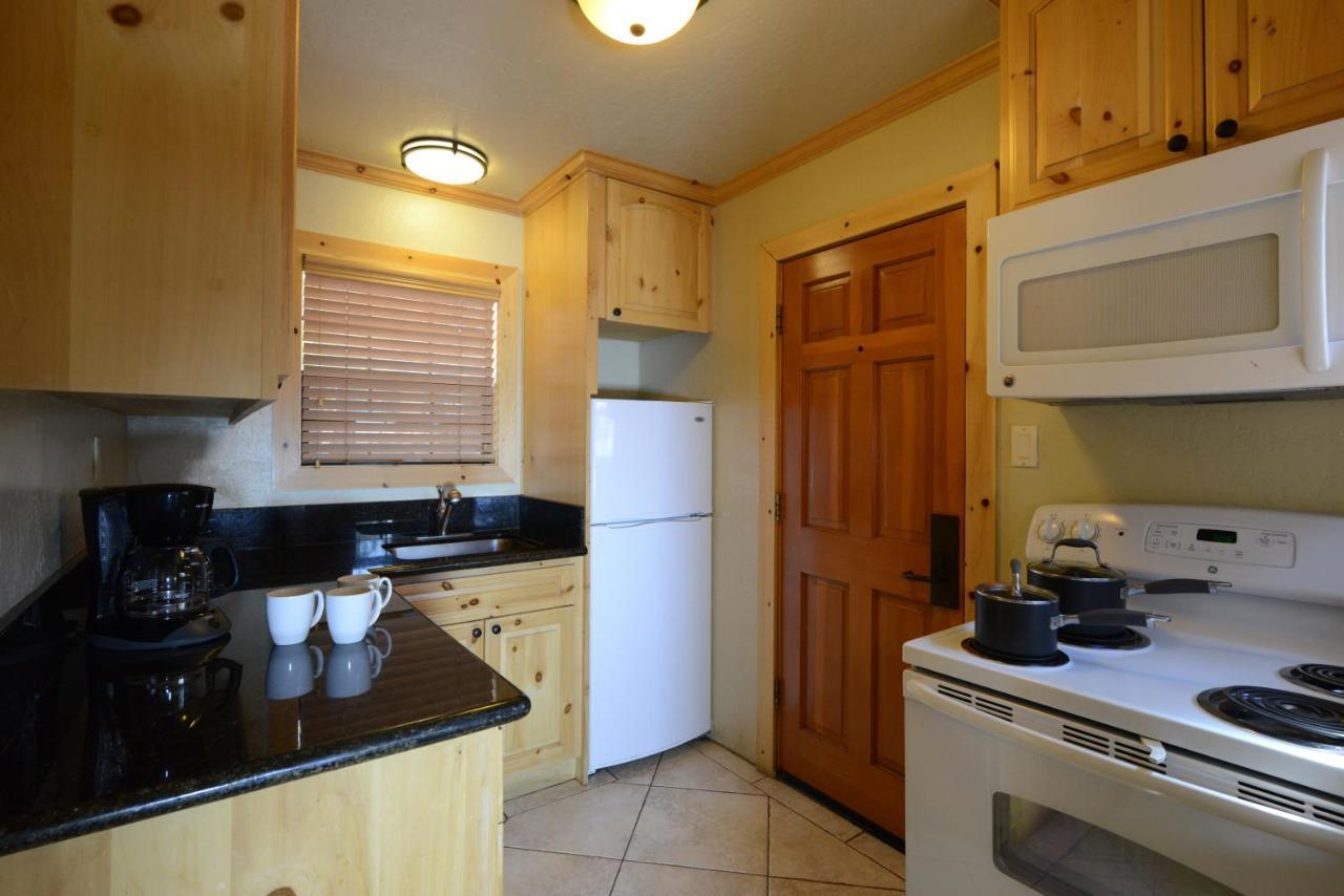The Cabins At Zephyr Cove 호텔 외부 사진